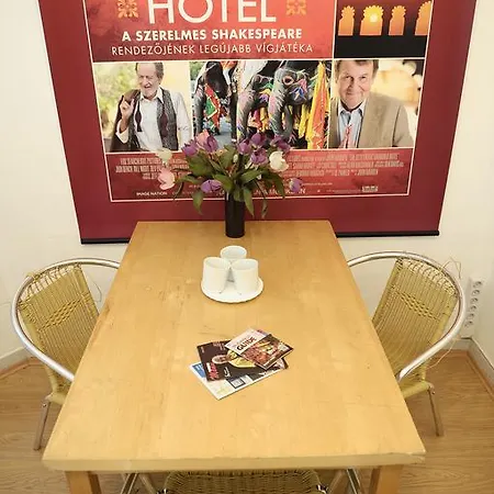Hostel Westend