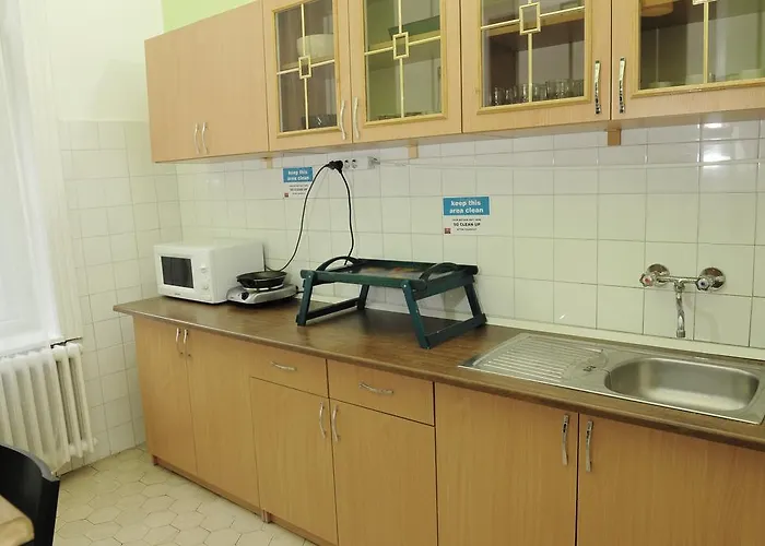 웨스트엔드 * 부다페스트